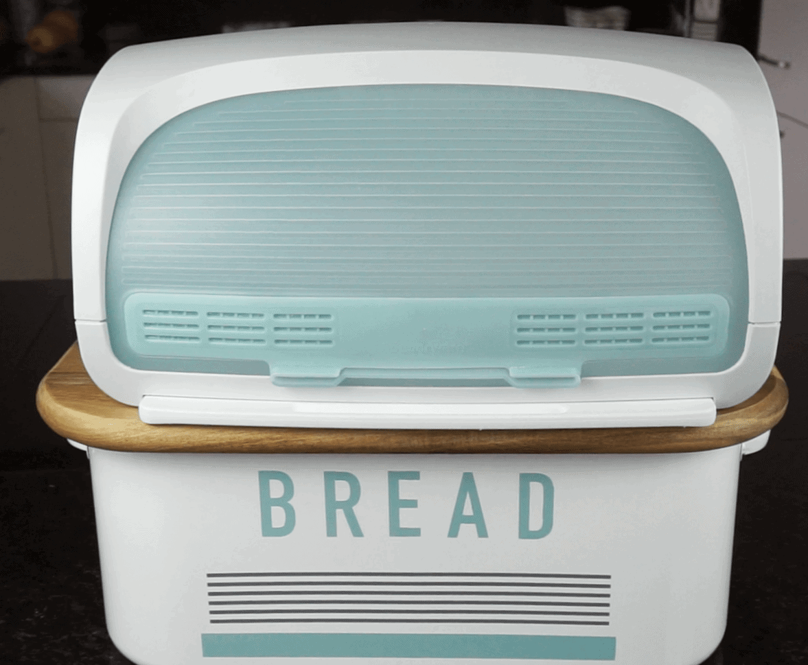 Bread bin review Tupperware vs Jamie Oliver