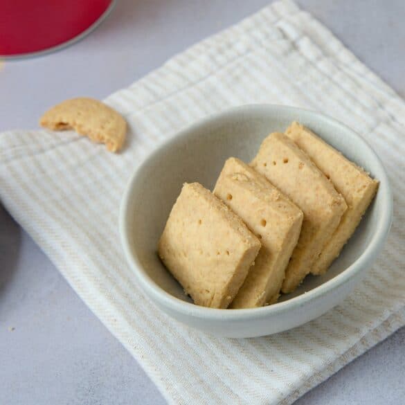 Buttery Shortbread Biscuits