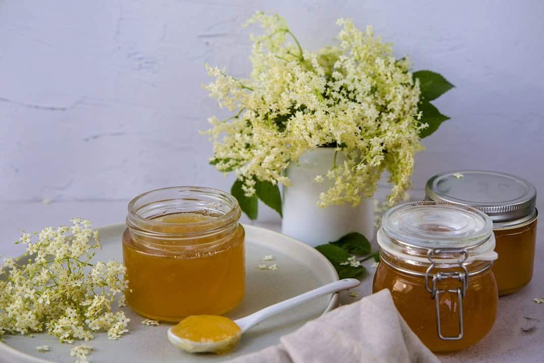 Easy Elderflower Jelly Recipe